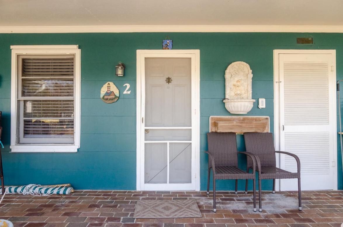 The Pelican Hidden Treasure Inn Room 2 By Bryant Real Estate Кур-Бич Экстерьер фото