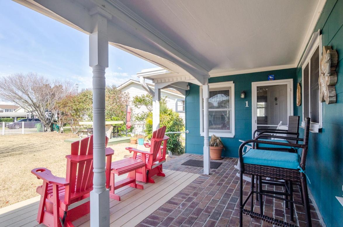 The Pelican Hidden Treasure Inn Room 2 By Bryant Real Estate Кур-Бич Экстерьер фото
